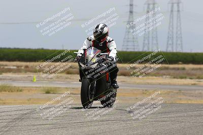 media/May-26-2025-Lets Ride (Mon) [[3bf1de1d65]]/C Group/1240pm (Wheelie Bump)/